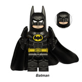Load image into Gallery viewer, Batman (The Dark Knight) DC Comics LEGO-compatible minifigure

