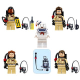 Load image into Gallery viewer, Ghostbusters Peter Venkman, Ray Stantz, Egon Spengler, Winston Zeddemore and Stay Puft custom figures with proton-pack accessory details.