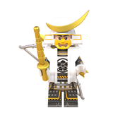 Load image into Gallery viewer, Japanese white-armored samurai custom brick minifigure with a gold crescent helmet crest and gold-colored crossbow.